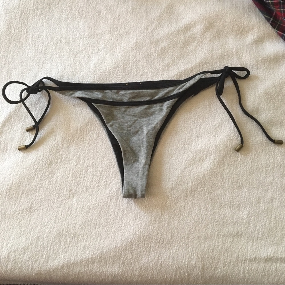 Sofia by ViX Gray Black T-Shirt Bikini Bottoms L